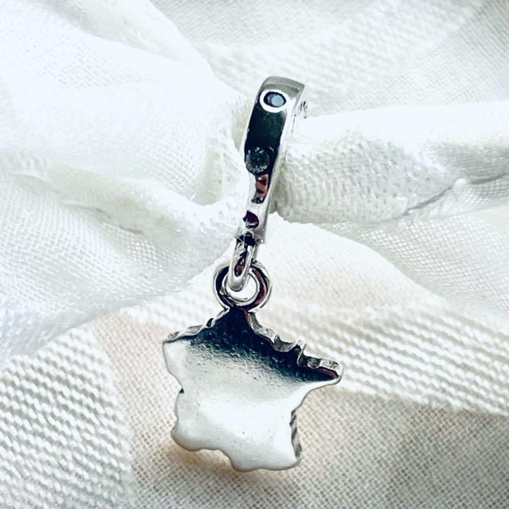 ❤️NWOT France Charm – "C'est la Vie" - Picture 10 of 13